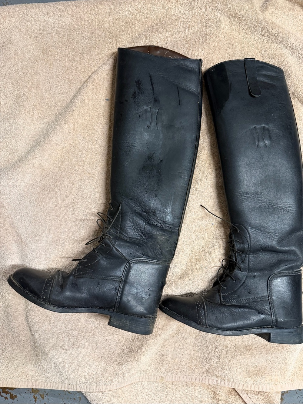 Classic Black Leather Women’s Riding Boots